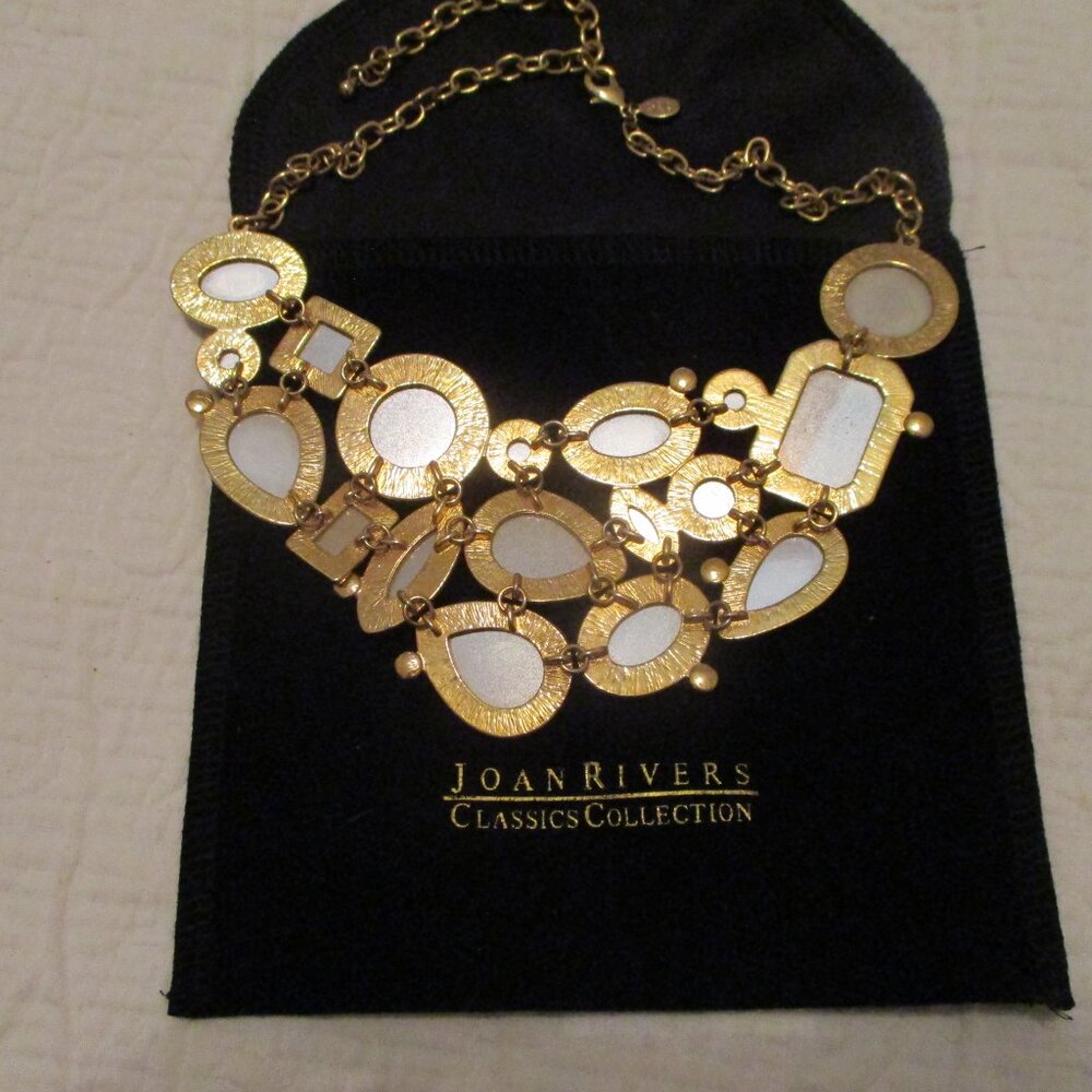 Joan Rivers 'Reds' Necklace Classic Collection - Picture 3 of 3